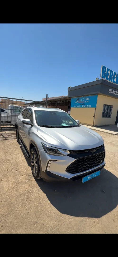 Chevrolet Tracker Primer