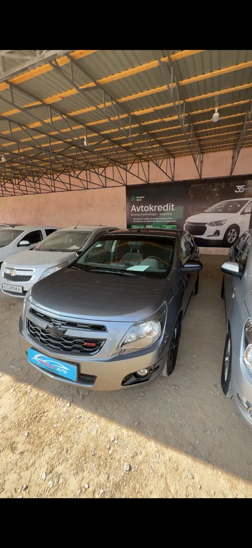Chevrolet Cobalt Midnight
