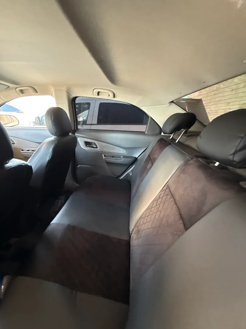 Chevrolet Cobalt - 4