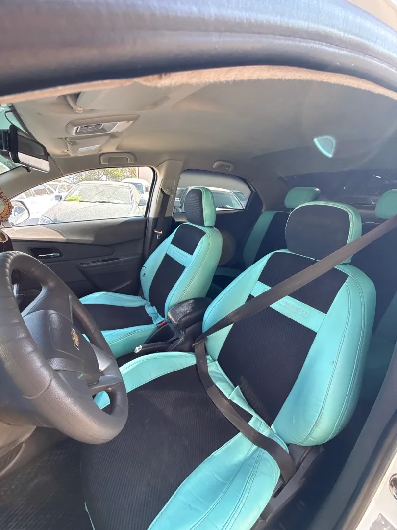 Chevrolet Cobalt - 4