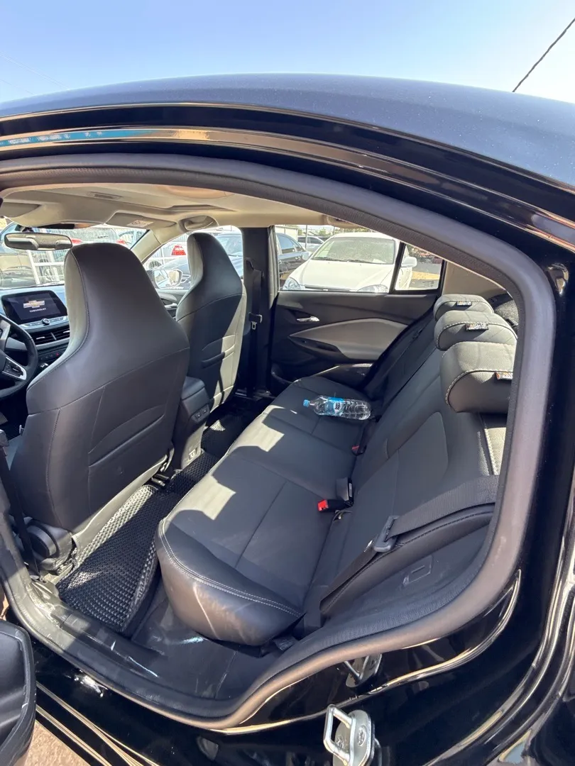 Chevrolet Onix Primer + - 4