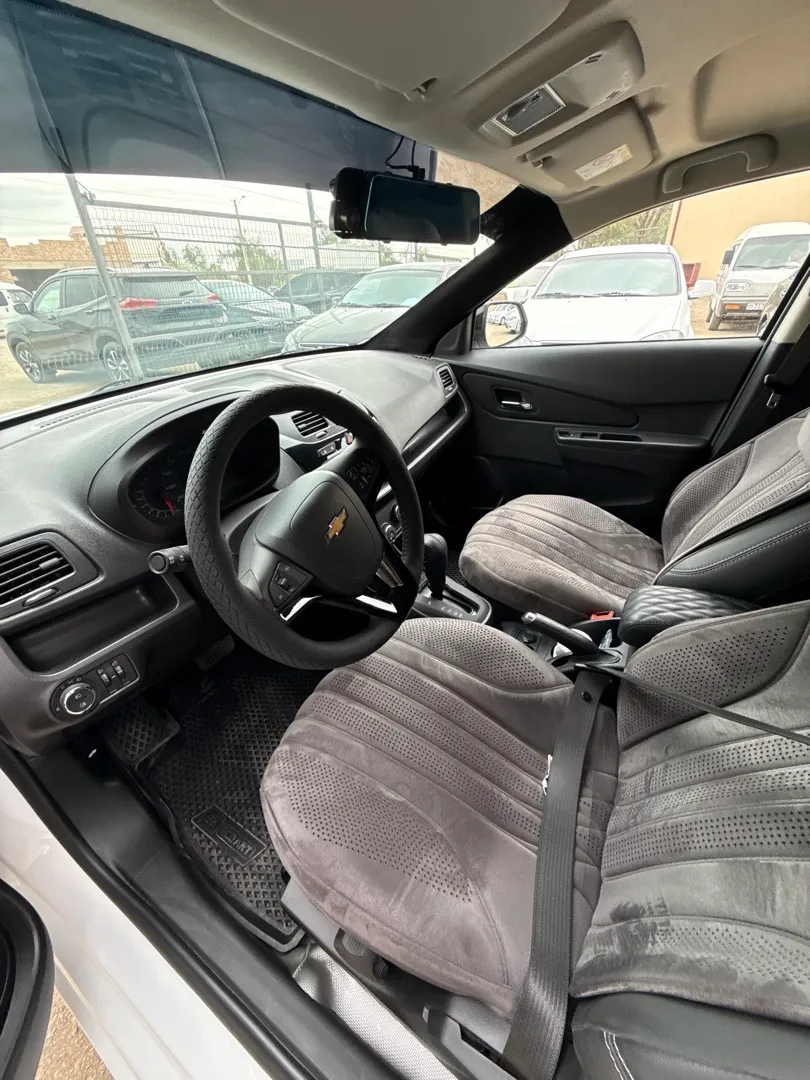 Chevrolet Cobalt Midnight MCM - 3
