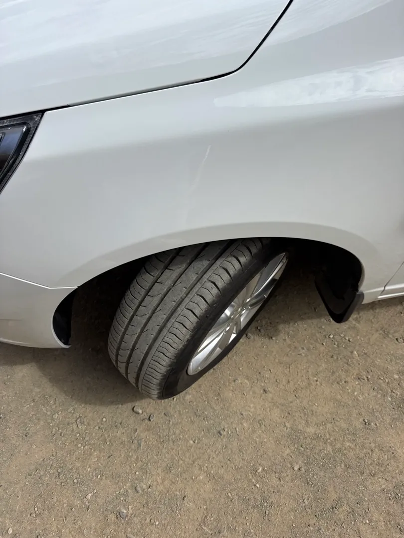 Chevrolet Cobalt - 2