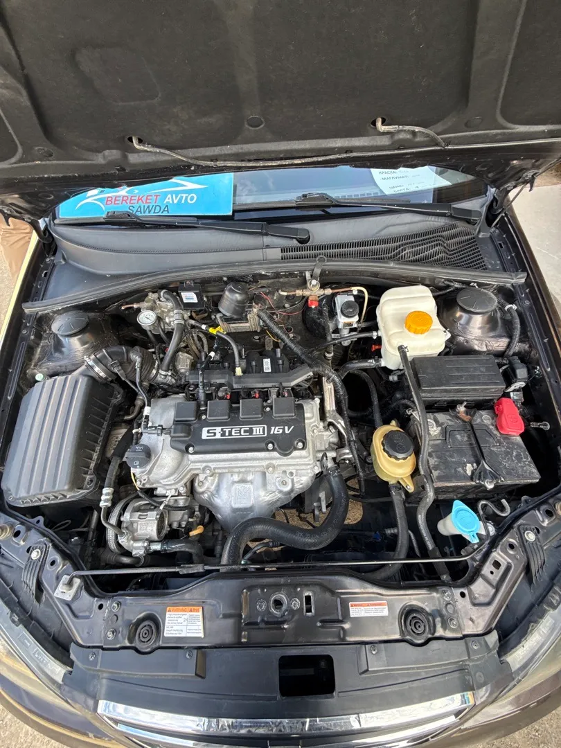 Chevrolet Gentra - 2