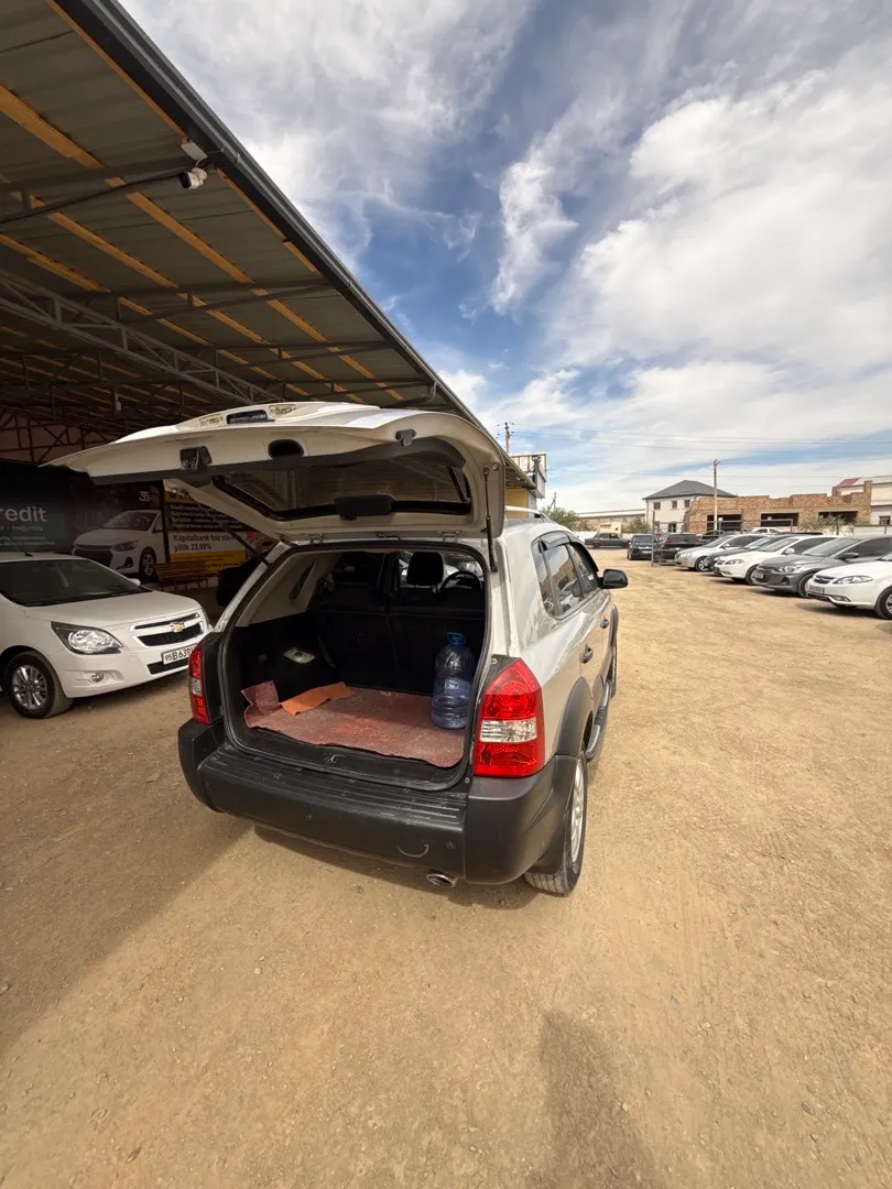 Hyundai Tucson - 5