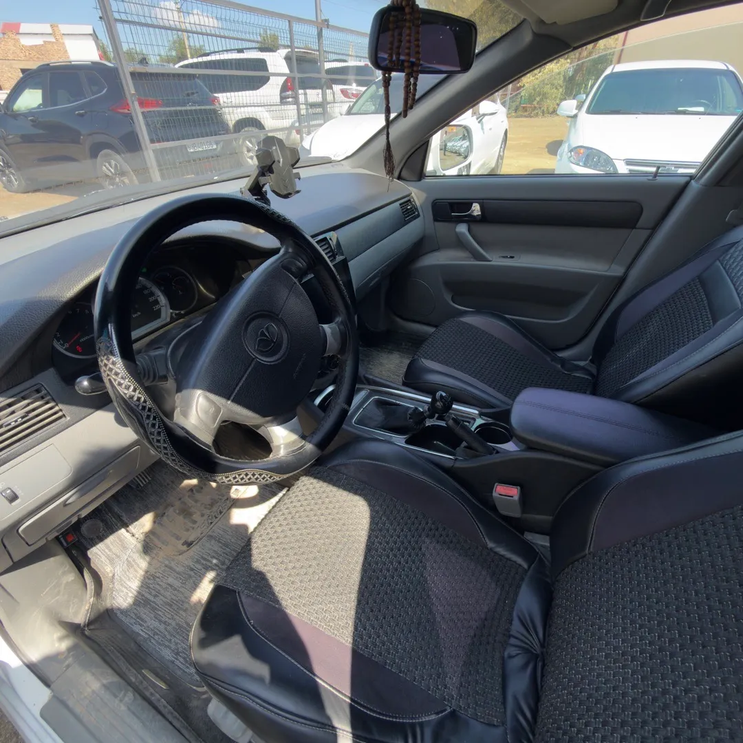 Daewoo Gentra - 7