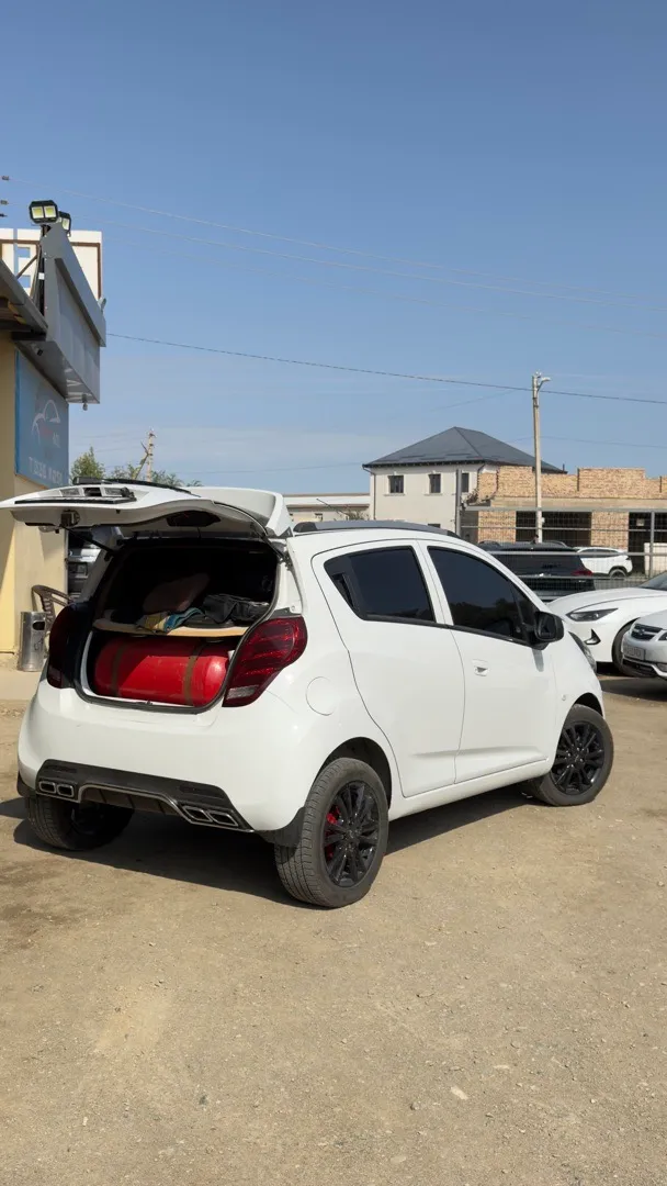 Chevrolet Spark - 3