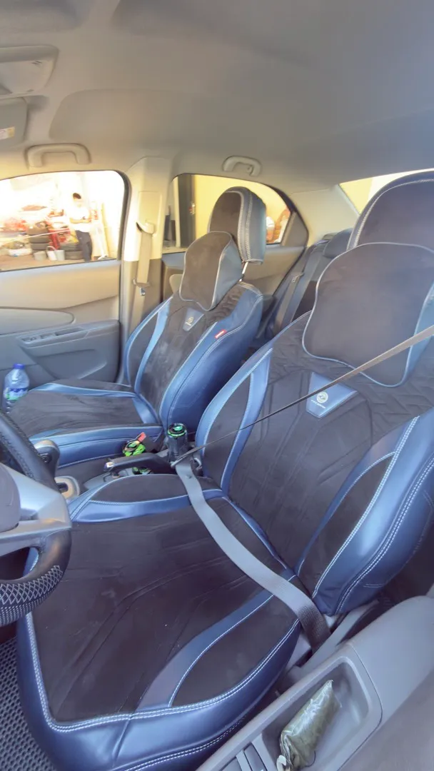 Chevrolet Cobalt - 5