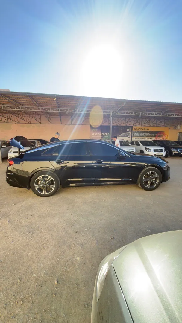 Kia K5 - 3
