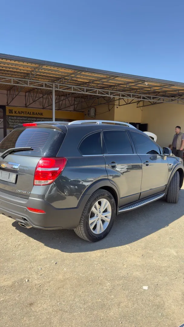 Chevrolet Captiva 4 - 5