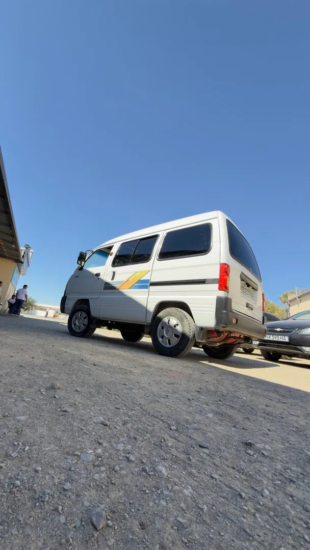 Chevrolet Damas - 4
