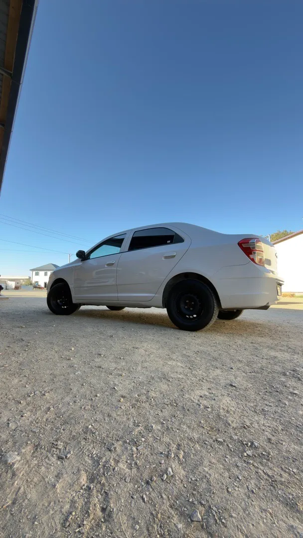 Chevrolet Cobalt - 3