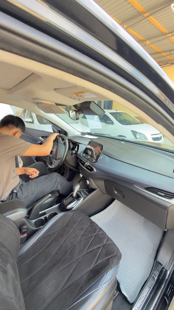 Chevrolet Tracker Primer - 4