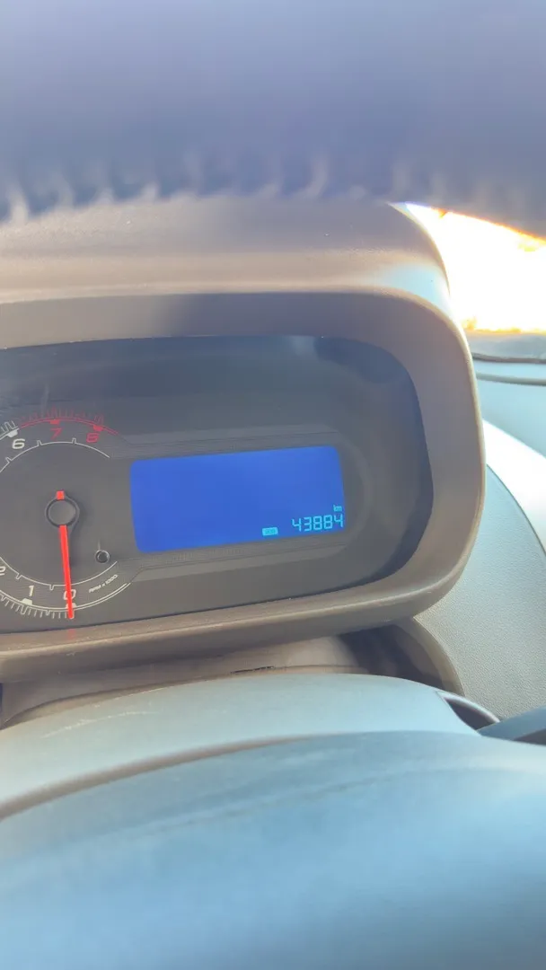 Chevrolet Cobalt - 4