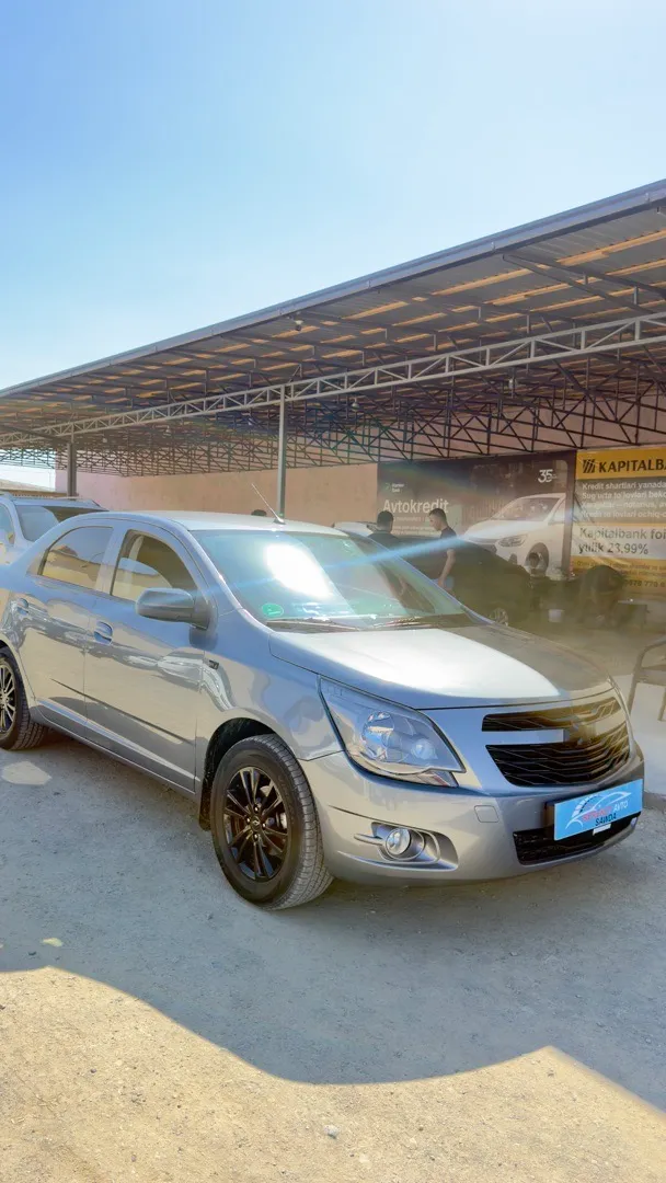Chevrolet Cobalt Midnight