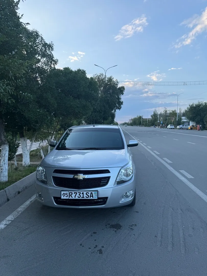 Chevrolet cobalt - 3